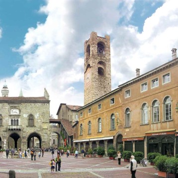 Cycling Tour Through Italy’s Lakes and Mountains